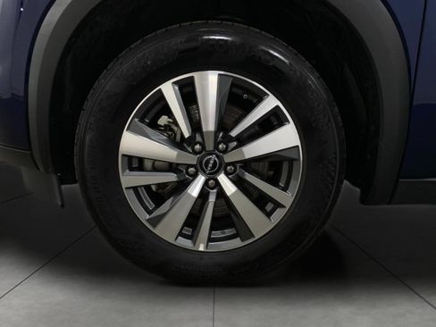 Certified 2025 Nissan Pathfinder SL AWD/4WD image 12