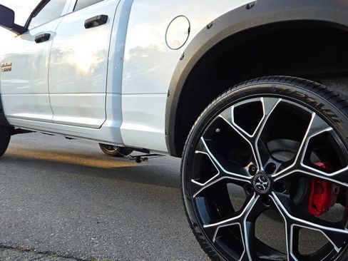 Used 2014 RAM 1500 Express AWD/4WD image 12