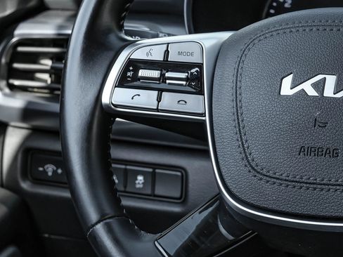 Used 2022 Kia Telluride S AWD/4WD image 17