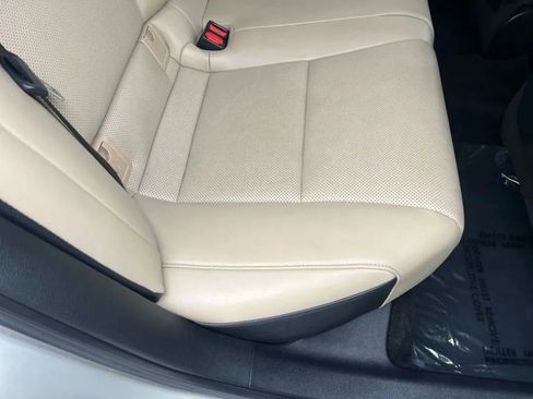Used 2020 Lexus ES 350 w/ Premium Package FWD image 19