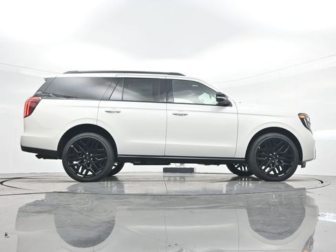 New 2026 Ford Expedition Platinum w/ Stealth Performance Package image 41