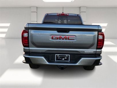 New 2026 GMC Canyon Elevation w/ Convenience Package