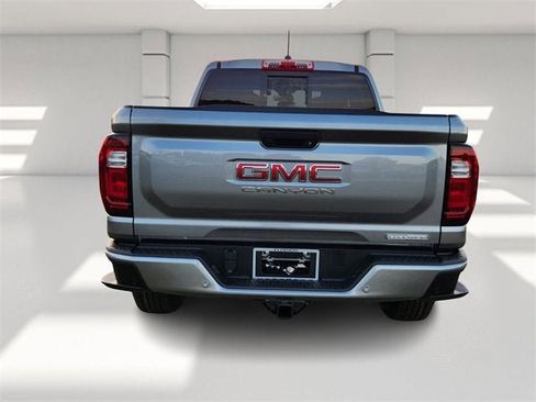 New 2026 GMC Canyon Elevation w/ Convenience Package image 4
