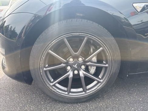 Used 2018 Tesla Model 3 Mid Range RWD image 9
