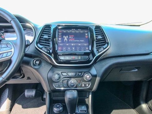 Used 2021 Jeep Cherokee Limited w/ Elite Package image 30