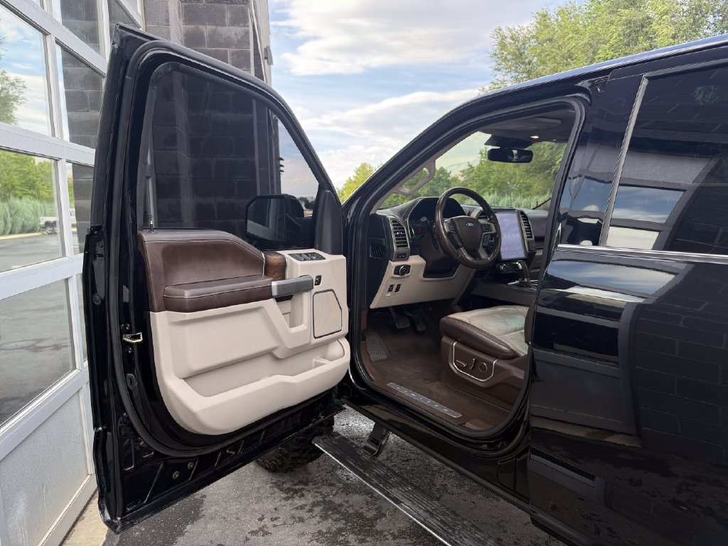 Used 2019 Ford F150 Limited w/ Trailer Tow Package AWD/4WD image 17