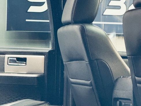 Used 2017 Ford Expedition Limited w/ Equipment Group 301A image 7