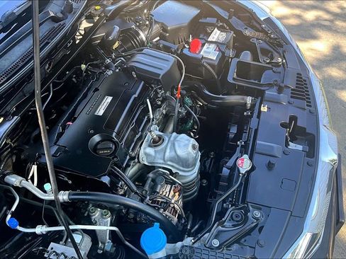 Used 2017 Honda Accord EX-L image 46
