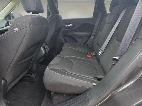 Used 2016 Jeep Cherokee Latitude w/ Safety/Convenience Group image 75