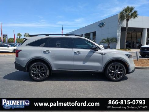 Used 2022 Kia Sorento SX Prestige AWD/4WD image 3