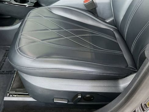 Certified 2022 Ford Mustang Mach-E Select image 29