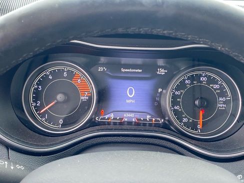 Used 2019 Jeep Cherokee Limited image 17