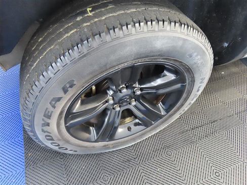 Used 2023 RAM 1500 Classic Warlock AWD/4WD image 8