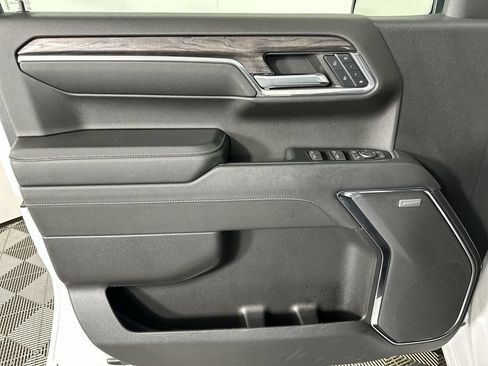 Certified 2023 Chevrolet Silverado 1500 LTZ w/ LTZ Convenience Package II AWD/4WD image 24