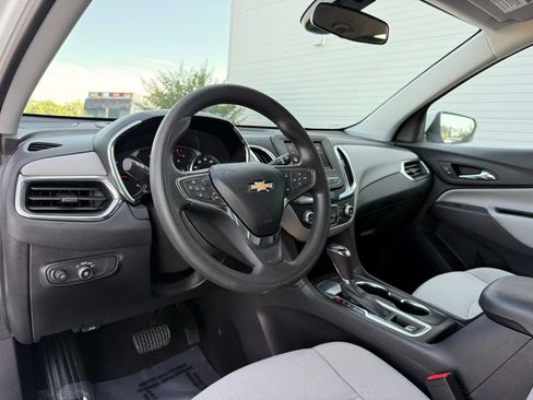 Used 2021 Chevrolet Equinox LT FWD image 15
