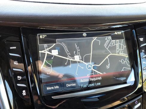 Used 2017 Cadillac Escalade Luxury AWD/4WD image 60