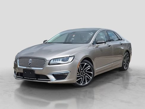 Used 2020 Lincoln MKZ Reserve w/ Elements Package FWD image 1