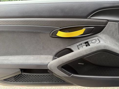 Certified 2023 Porsche 718 Cayman GT4 RS RWD image 12