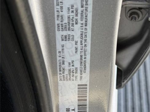 Used 2020 RAM 1500 Laramie image 33