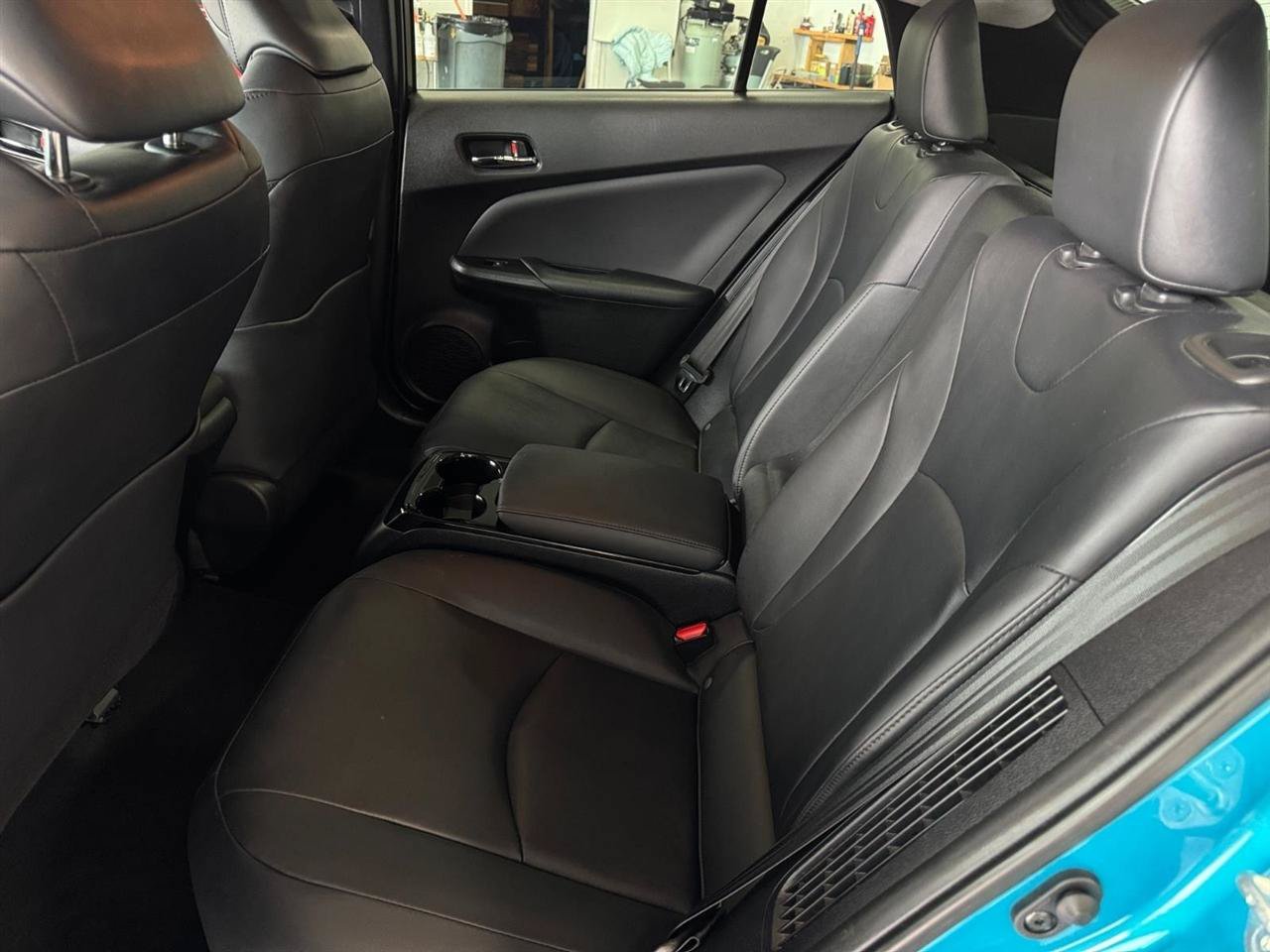 Used 2018 Toyota Prius Prime Advanced FWD image 7