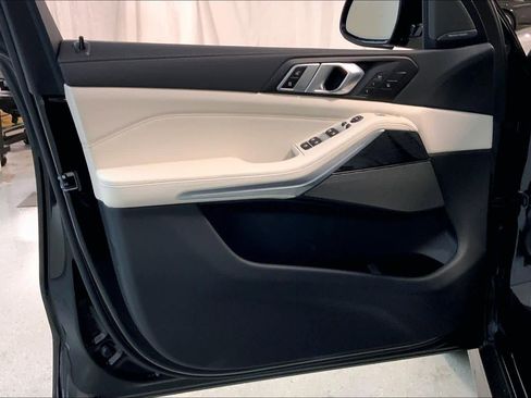 New 2026 BMW X5 M60i AWD/4WD image 10