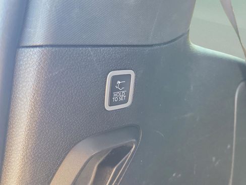 Used 2022 Jeep Wagoneer Series II image 9