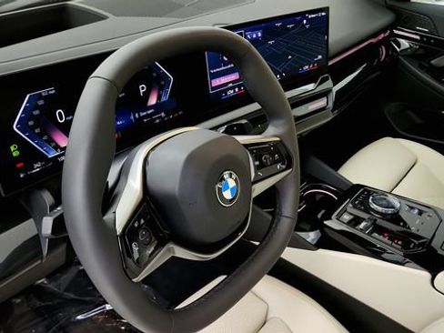 Used 2026 BMW 530i RWD image 47