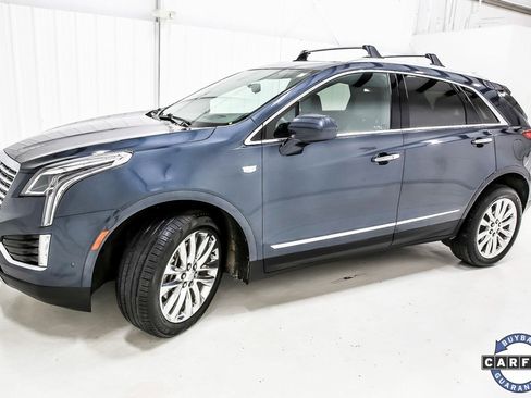 Used 2019 Cadillac XT5 Platinum image 3