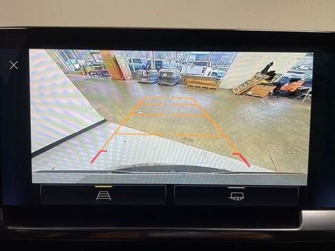 Used 2023 Chevrolet Silverado 1500 LT image 17