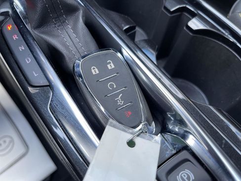 Used 2024 Chevrolet TrailBlazer ACTIV w/ Convenience Package image 40