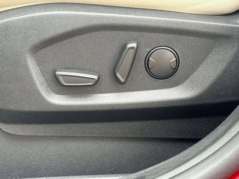 Used 2023 Ford Edge Titanium w/ Equipment Group 301A AWD/4WD image 13