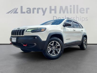 Used 2019 Jeep Cherokee Trailhawk