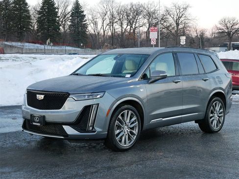 Used 2020 Cadillac XT6 Sport w/ LPO, Floor Liner Package image 2