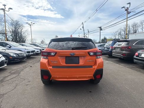 Used 2020 Subaru Crosstrek 2.0i Premium w/ Moonroof Package 1 image 6