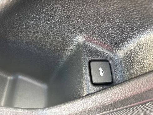 Used 2016 Honda Civic Touring image 18