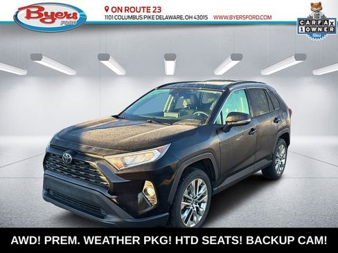 Used 2021 Toyota RAV4 XLE Premium image 1