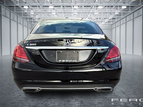 Used 2019 Mercedes-Benz C 300 Sedan image 4