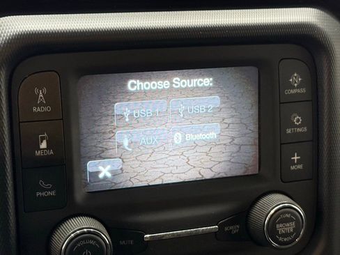 Used 2019 Jeep Wrangler Unlimited Sport S image 34