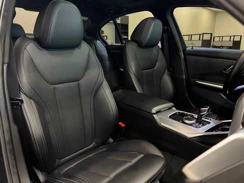 Used 2022 BMW 330i xDrive Sedan w/ Driving Assistance Package image 14