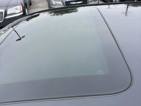 Used 2010 BMW 750Li image 25