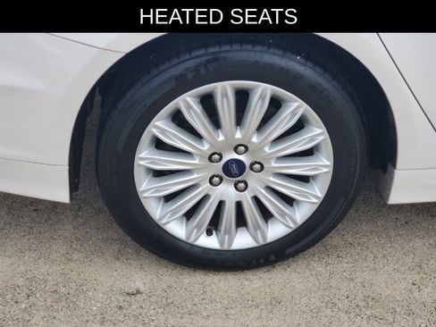 Used 2015 Ford Fusion Energi SE image 5