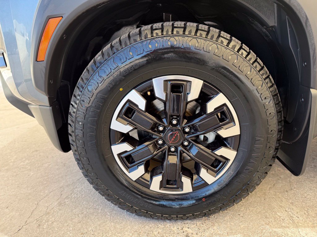 Used 2023 Nissan Frontier Pro-X w/ Pro Convenience Package RWD image 11