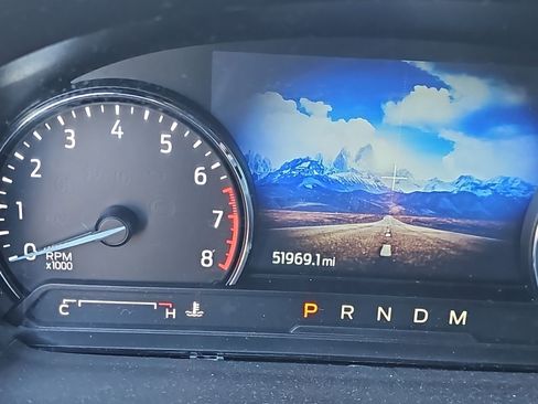 Used 2021 Ford Explorer Limited w/ Equipment Group 301A image 9