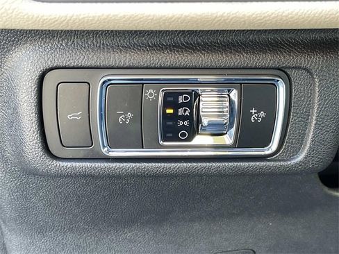 New 2026 Lincoln Corsair Reserve w/ Jet Appearance Package image 30