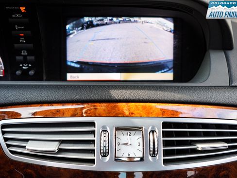 Used 2012 Mercedes-Benz CL 550 4MATIC image 16