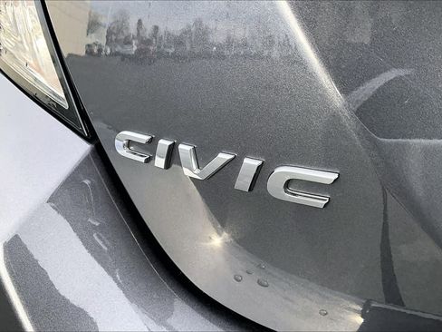 Used 2019 Honda Civic LX image 9