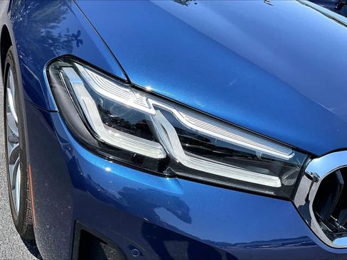 Certified 2023 BMW 530i xDrive w/ Premium Package AWD/4WD image 28