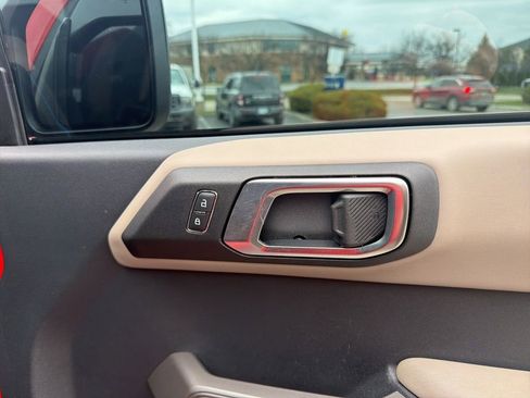 Used 2022 Ford Bronco Wildtrak image 34