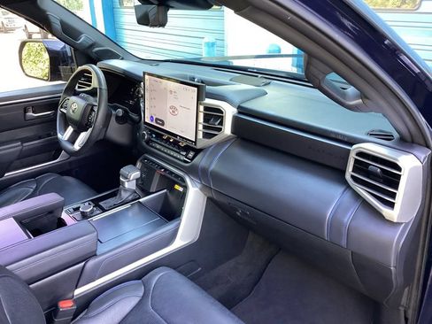Used 2023 Toyota Tundra Platinum AWD/4WD image 36