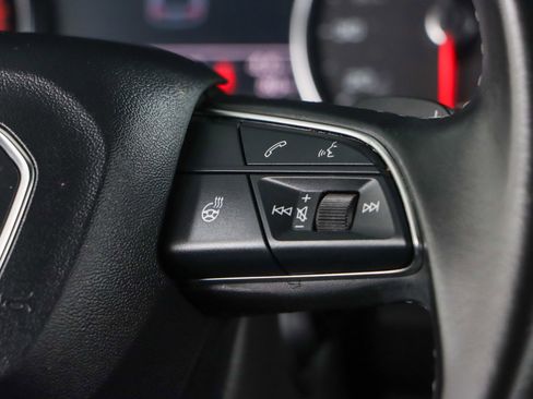 Used 2023 Audi Q5 2.0T Premium w/ Convenience Package image 14